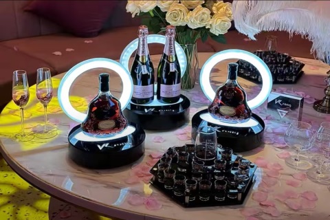 乐山夜场招聘,乐山高端夜店招聘,便装日结薪资稳拿工作顺